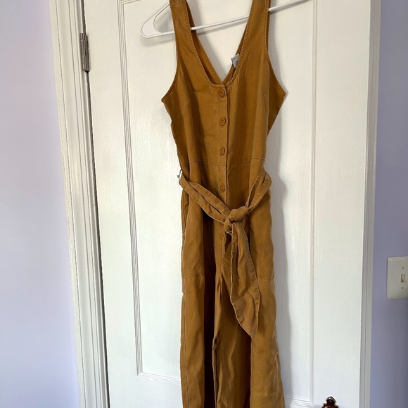 Old Navy Midi Jumpsuit - NWT - Picture 1 of 4
